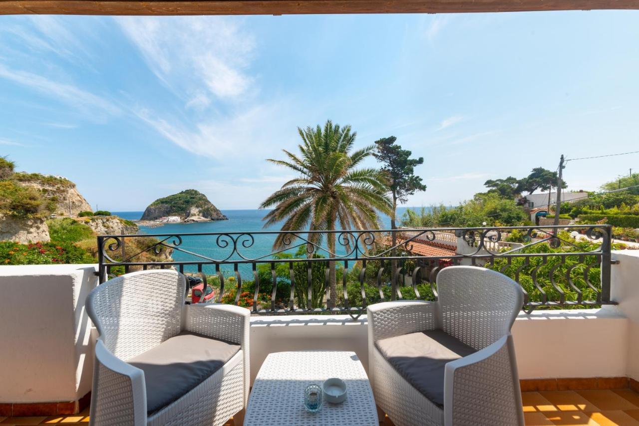 Villa Bina Sea Hotel Sant'Angelo  ภายนอก รูปภาพ