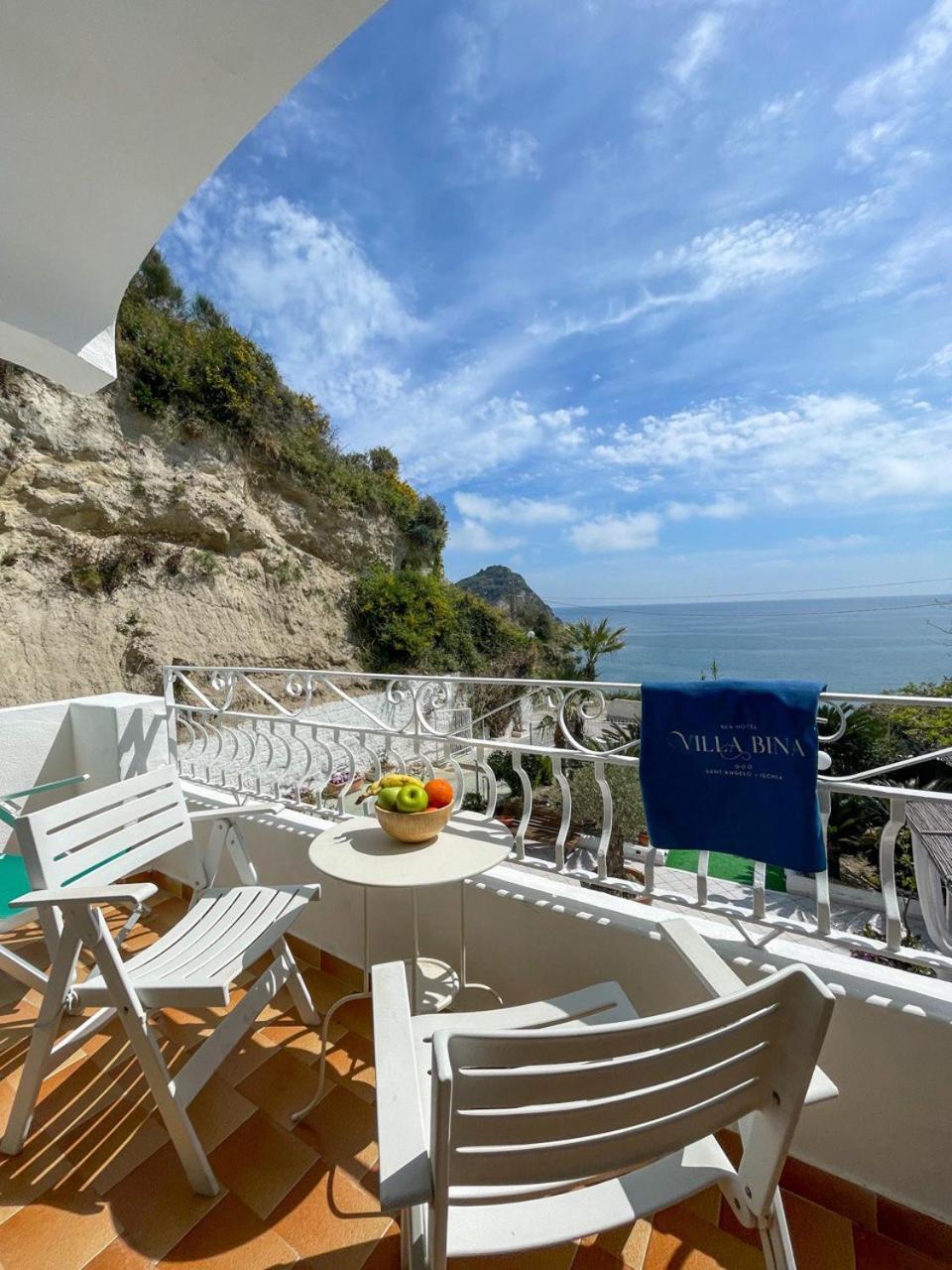 Villa Bina Sea Hotel Sant'Angelo  ภายนอก รูปภาพ
